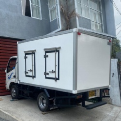 Multi-Sidedoor Freezer Truck Body for Ice Cream Distributing