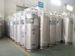 Portable LCO2 LOX LIN LAr LNG cryogenic tanks dewar flasks